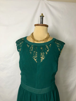 Top Lace Dress