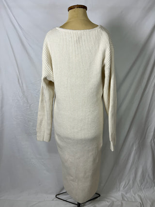 Round Knit Dress