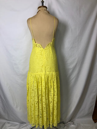 Mid-Ruffle Lace Dress