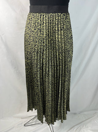 Green Cheetah Pleated Skirt