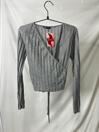 Narrow Pleats Wrap Top