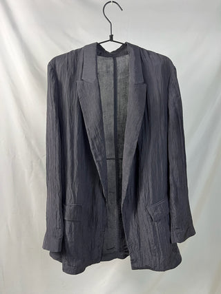 Light Crinkled Suit