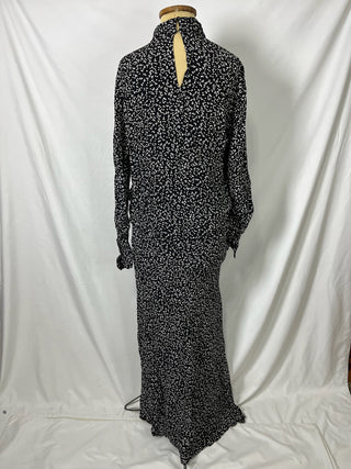 Speckled High-Neck Dress