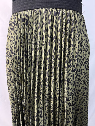 Green Cheetah Pleated Skirt