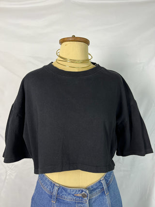 Essential Cropped Tee