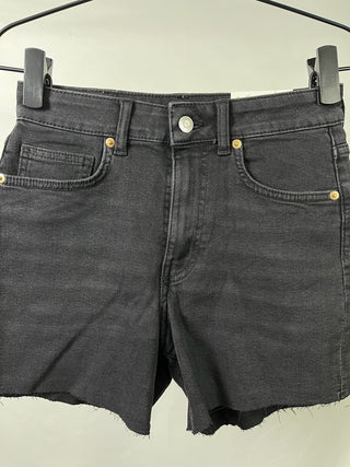 Black Jeans Short