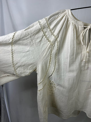 Boho Holed Blouse