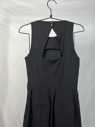 Classic sleeveless Jumpsuit