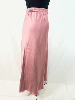 Slip-In Skirt