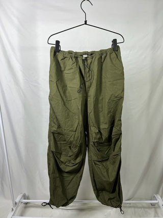 Knee Pleated Parachute