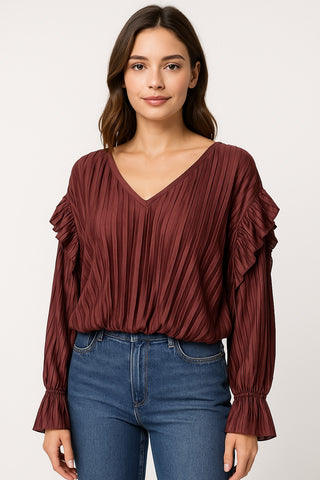 She’s Drama Pleated Top