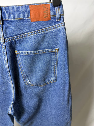 Ripped Mom Denim Jeans