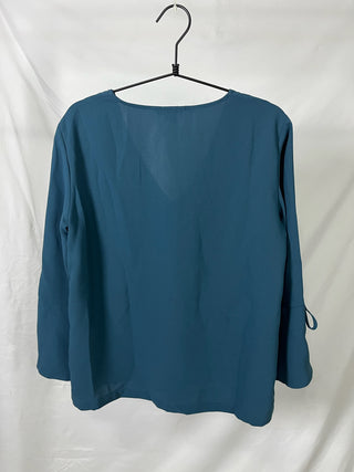 Bow-Sleeves Blouse