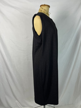 Minimal Glow Midi Dress
