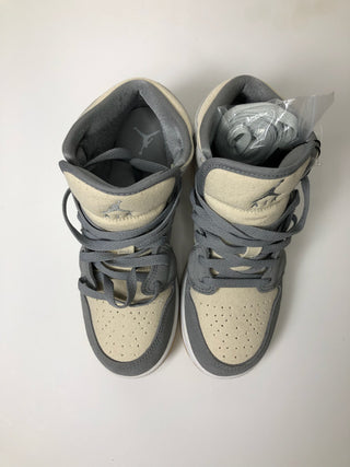 Nike Air Jordan 1