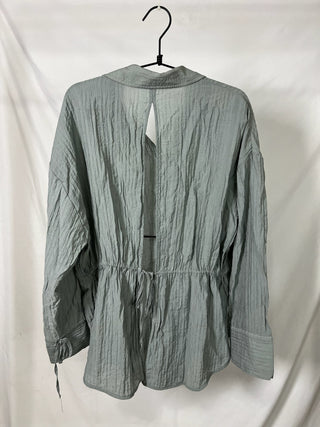 Open-Back Collared Chemise
