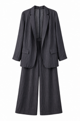 Light Crinkled Suit